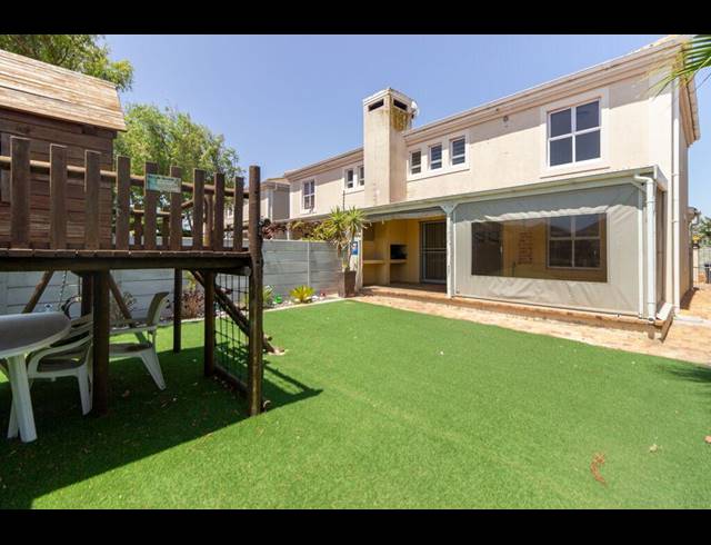 3 BEDROOM DUPLEX TO LET IN SUNNINGDALE